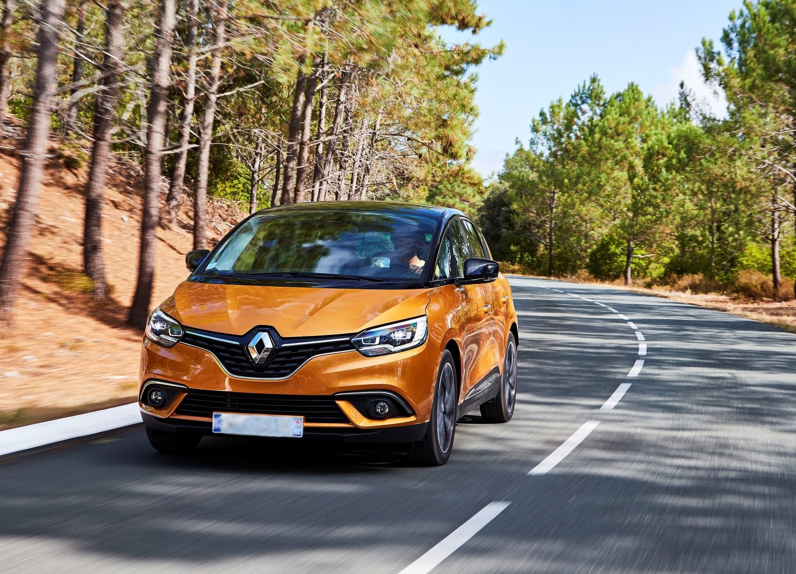 История надежности Renault и его популярность в Украине